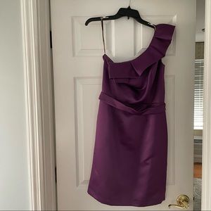Beautiful evening/cocktail one shoulder satin dress. Never worn
